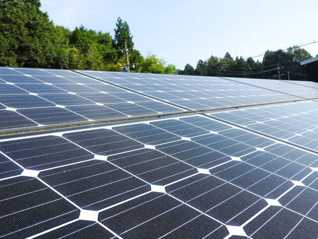 太陽光発電をやめたほうがいいのは本当？家庭で役立つ太陽光発電の製品を教えます