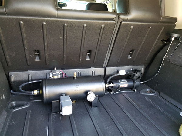 EL's 2009 Hummer H3 Train Horn Install