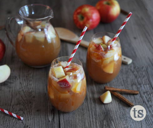 caramel apple sangria