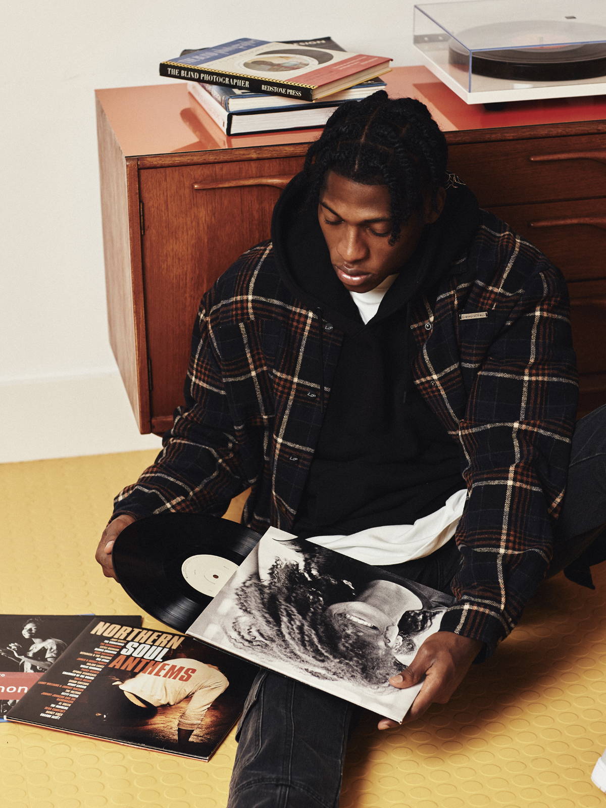 AW22 clothing style