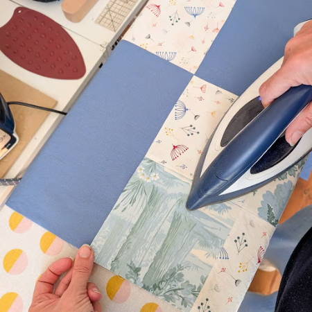 Image pressing pieces with a regular iron