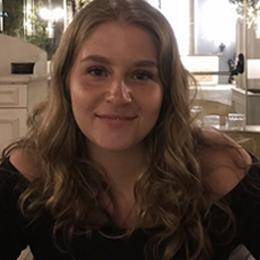 Chloe Phillips  Lead Creative