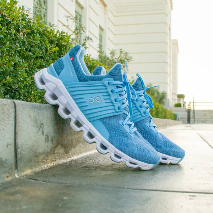 blue on cloudswift sneakers
