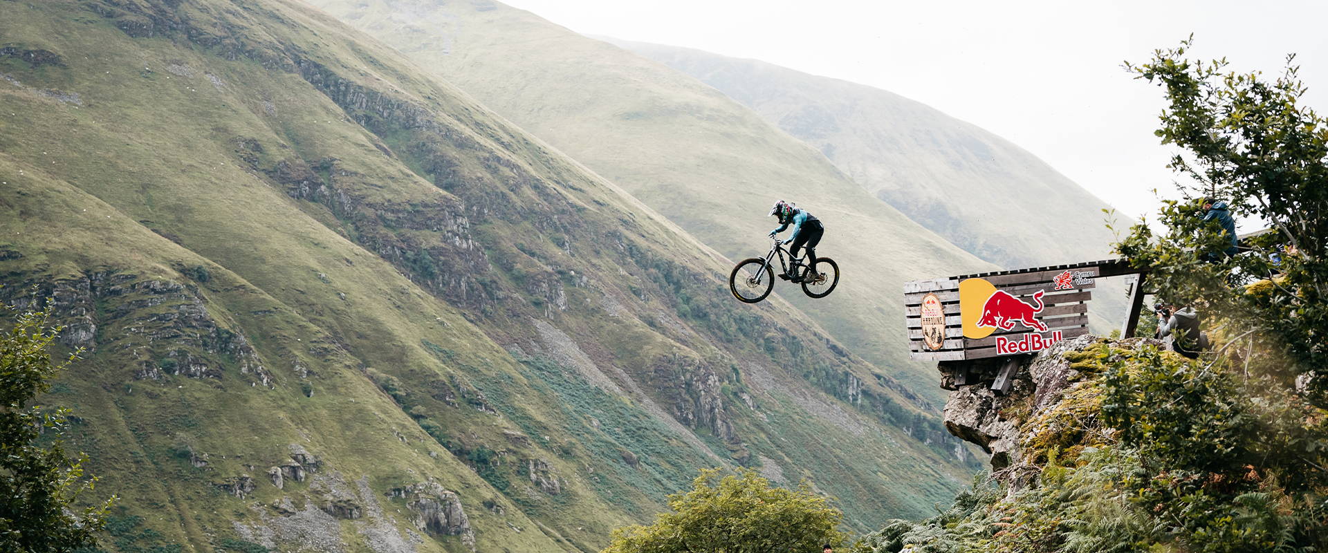 Joe Smith riding the Vitus Dominer 297 downhill bike  at Red Bull Hardline