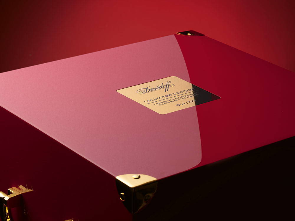 The top of the cabinet of the Davidoff The Year of Collector’s Edition, showing a golden numbered plate with a serial engraving.