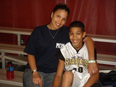 jayson tatum and mother