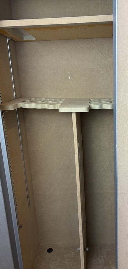 SAFARI gun safe exterior with sale price tag on door - SES spring cleaning sale