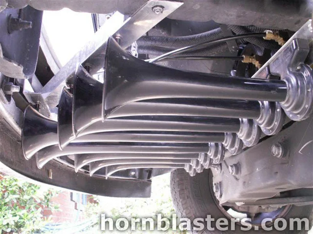 Shocker XL train horn component placement on Travis's Dodge Ram