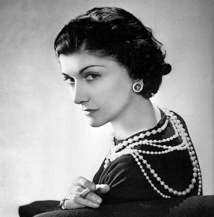 Iconic Pearls and the Women Who Wore Them 736x746 hq nude photo Iconic Pearls and the Women Who Wore Them