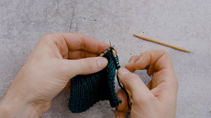 How To Knit: Ribbed Double Decreases | Brooklyn Tweed
