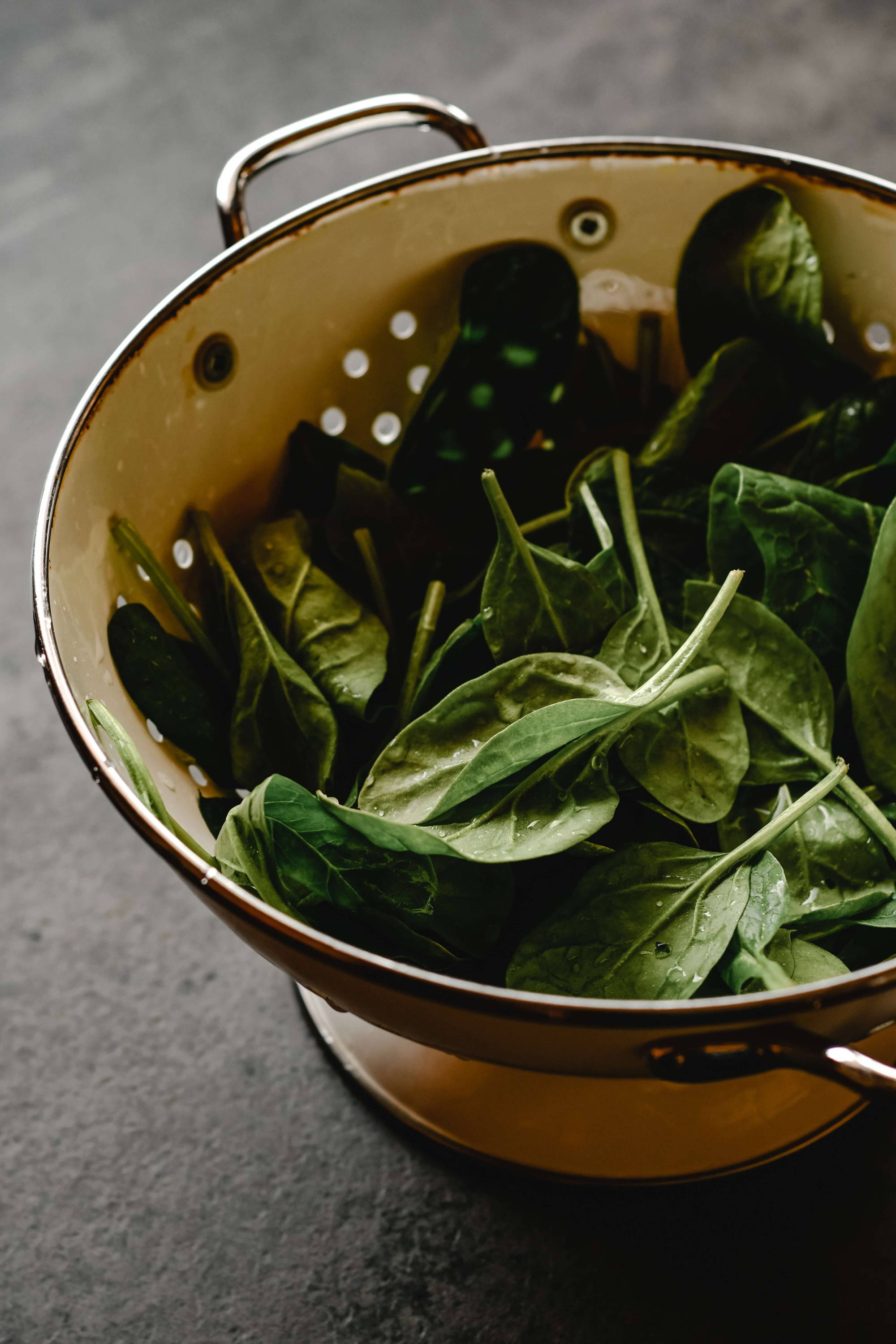 Spinach in a bowl