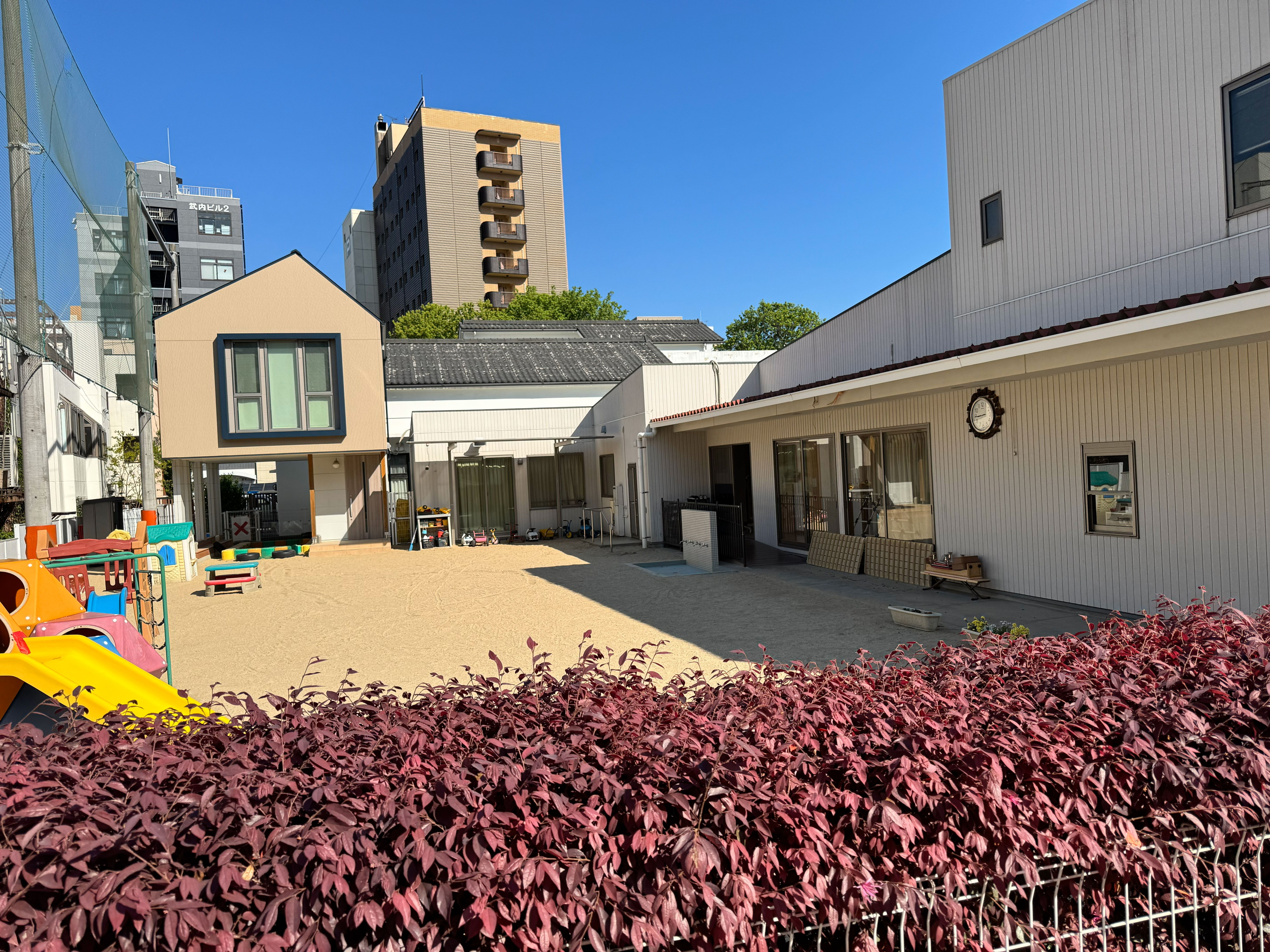 園庭シェード　施工前