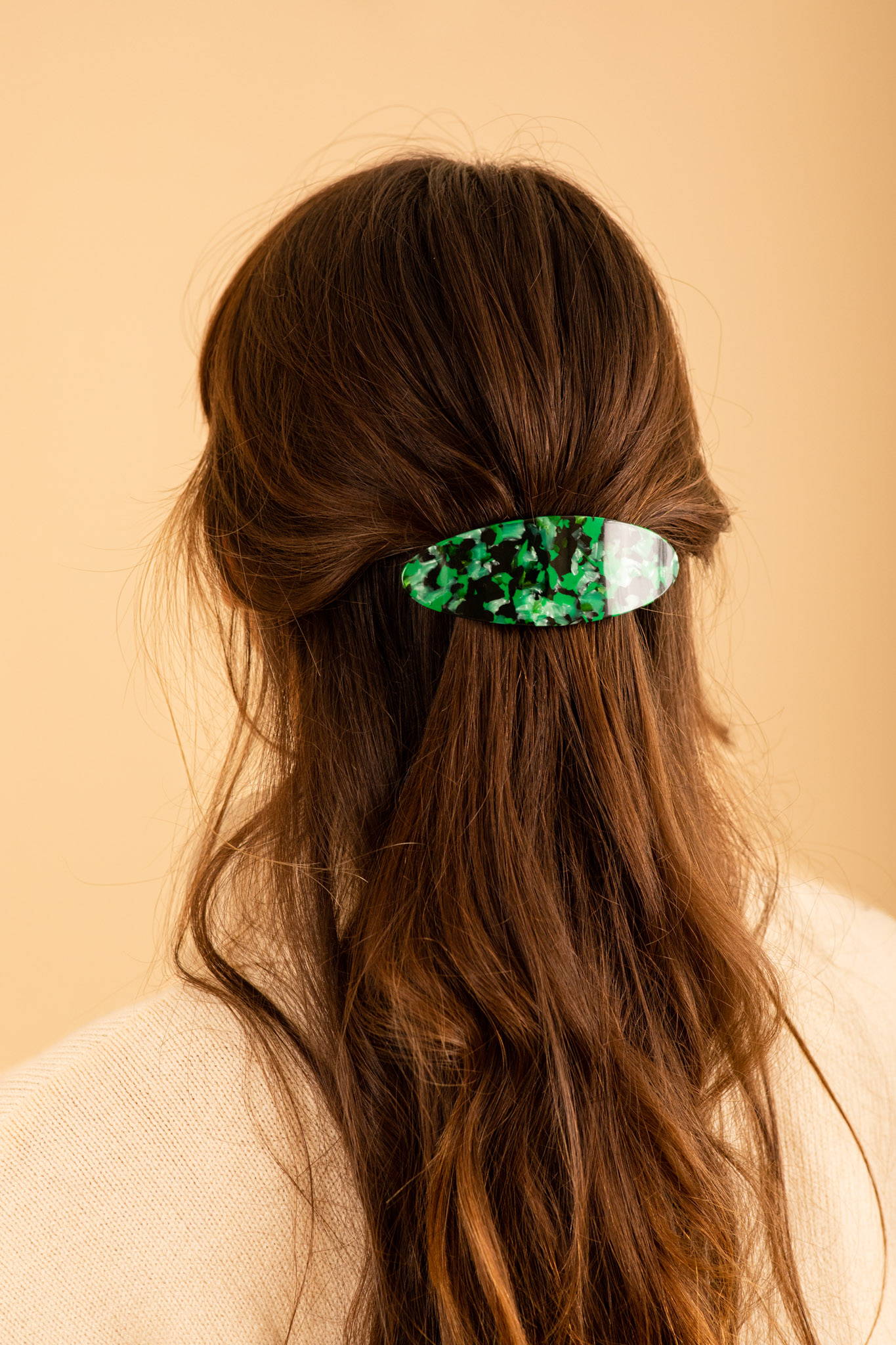 How To Use Barrette Clips, Hair Tutorial