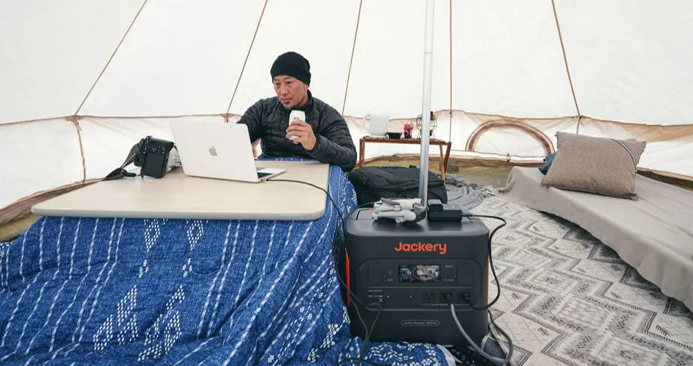 冬キャンプの寒さ対策で重宝するJackeryポータブル電源
