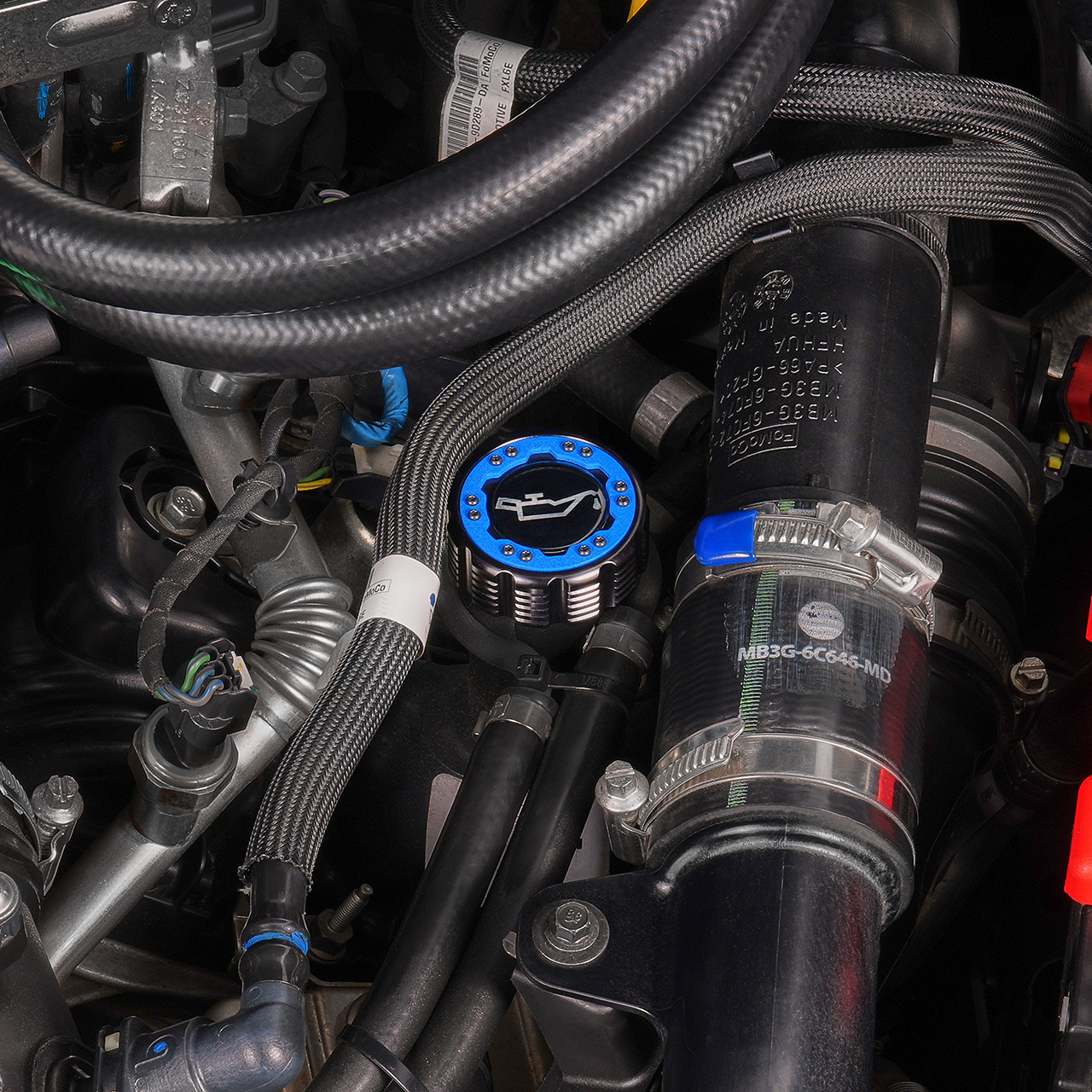 IAG Off-Road Beadlock Oil Cap Installed 
