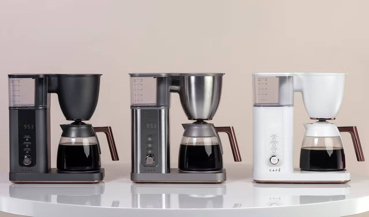3 colors of Café specialty drip coffee makers with glass carafe