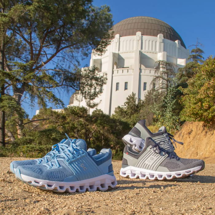 on running cloudswift sneakers in front of griffith observatory