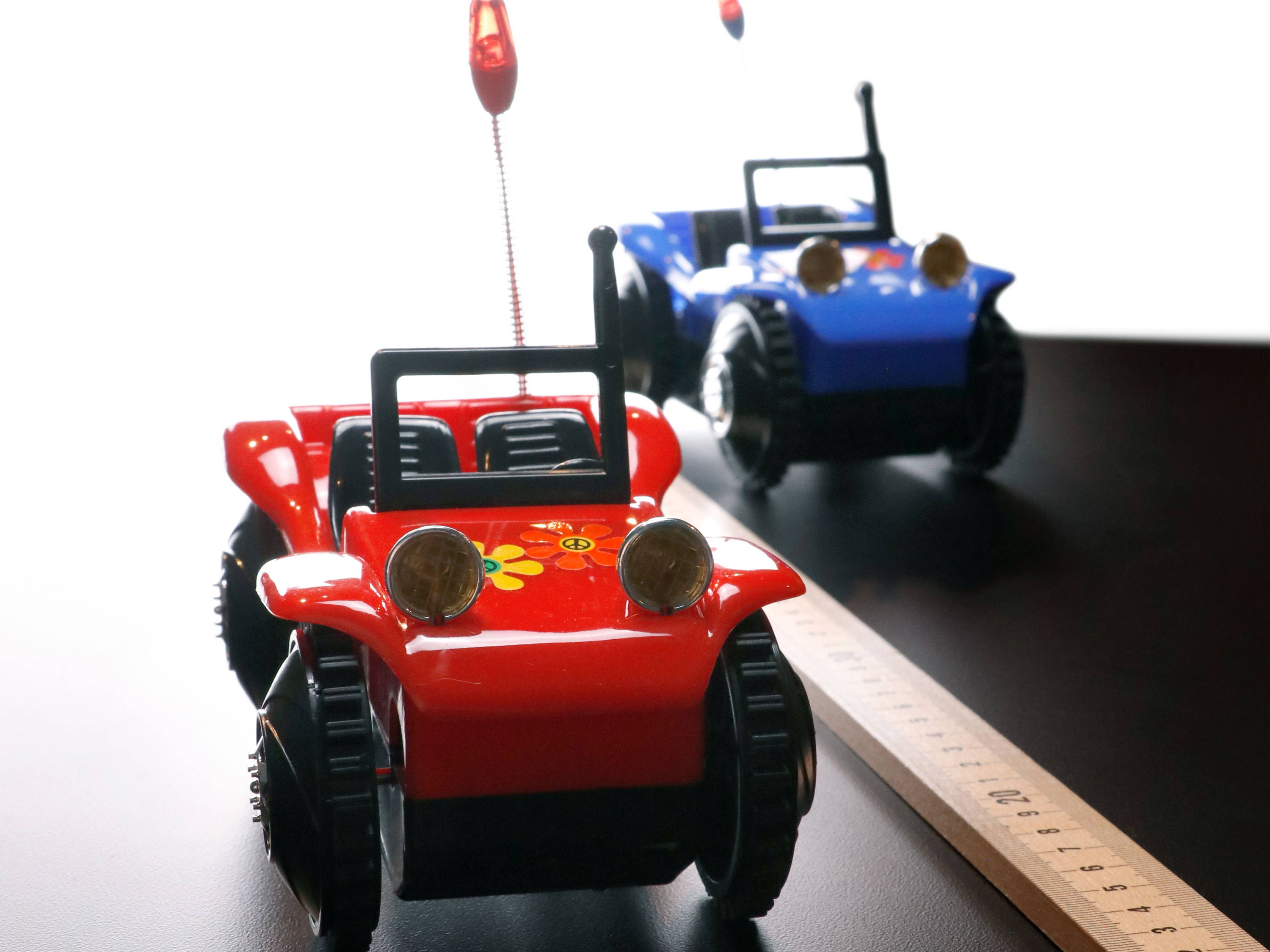Constant Velocity Cars racing along a meter stick