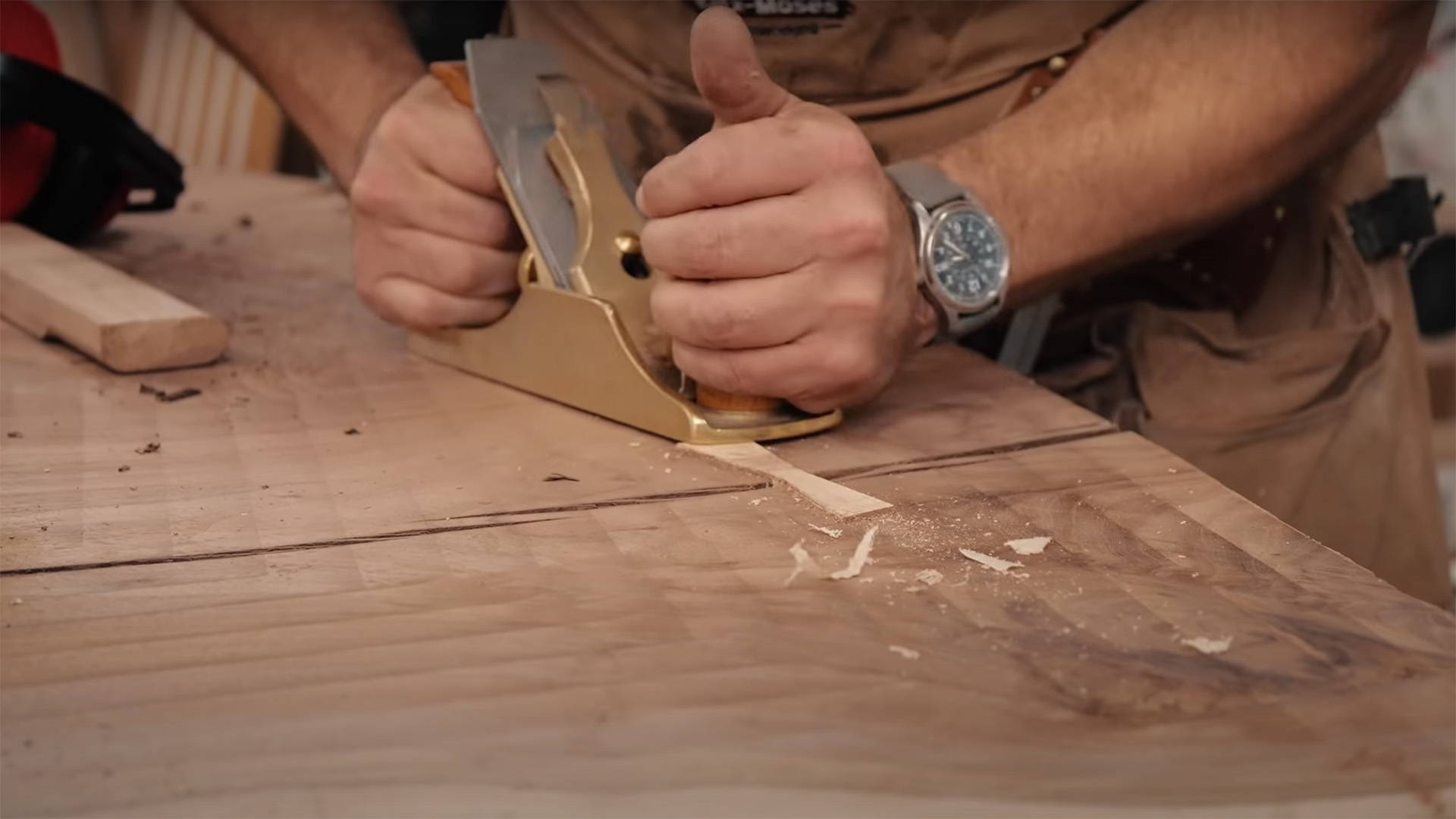 4 Ways to Cut Circles and Holes in Wood (with Tools You Already Have)