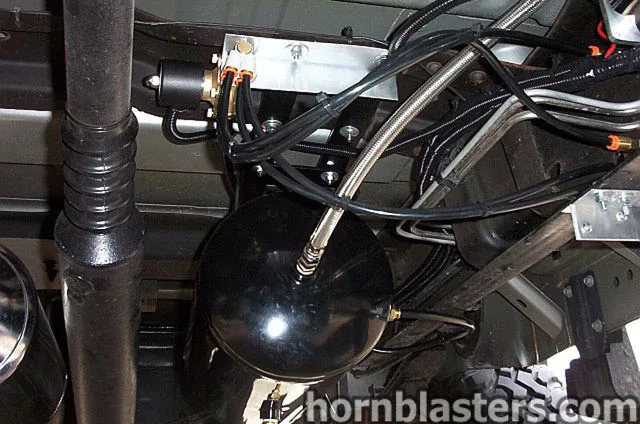 2004 Ford Excursion Train Horn Install