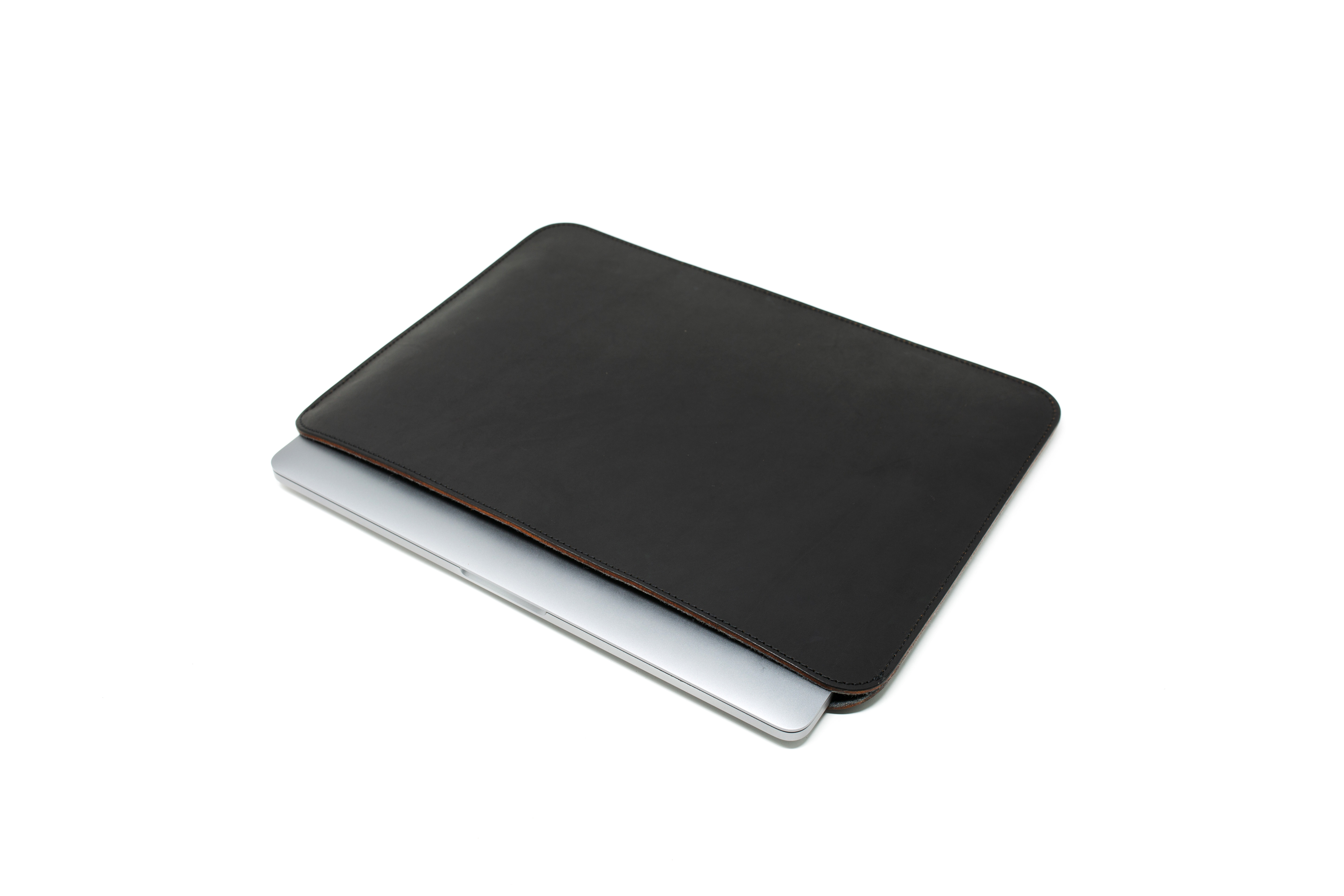 LEATHER MACBOOK SLEEVE WITH WOOL LINING - BLACK