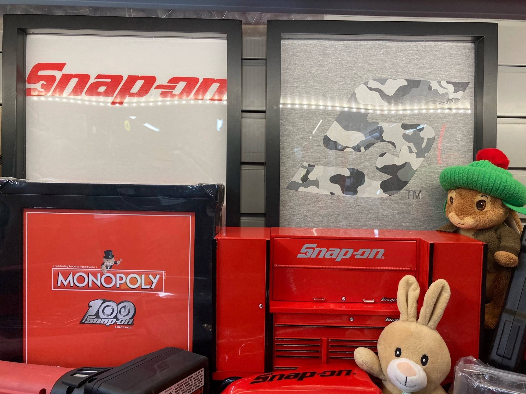 Snap-On Retail Display featuring Snap-On Tee Shirts displayed 
