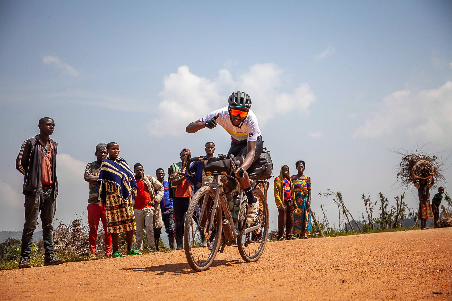 HUNT Rwandan rider on gravel