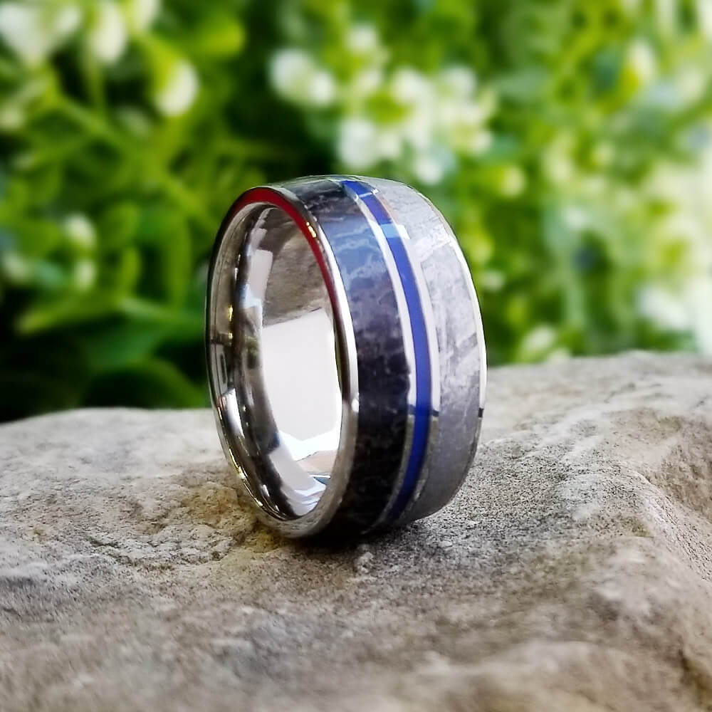 Meteorite Ring Photographed with Smartphone