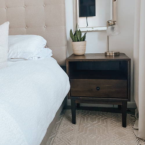 Glen Abbey Nightstand