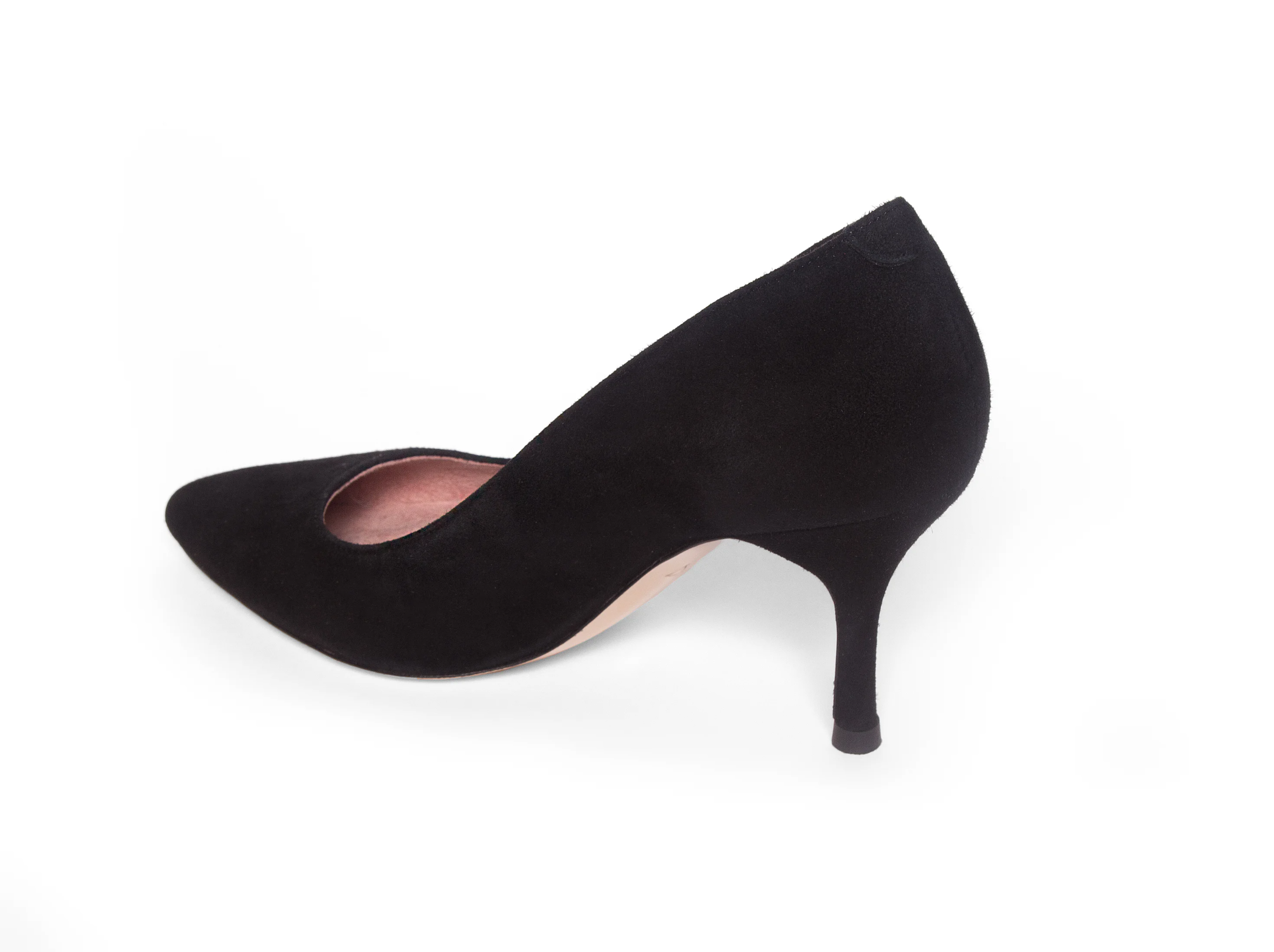 Black high-heeled shoe with a pointed toe on a white background.