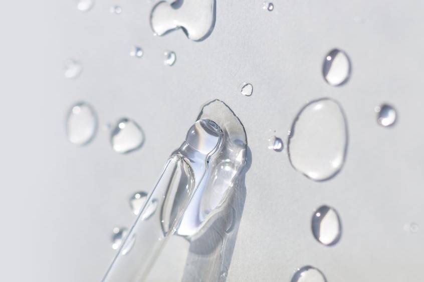 Peptides serum droplets from depology anti-aging serums