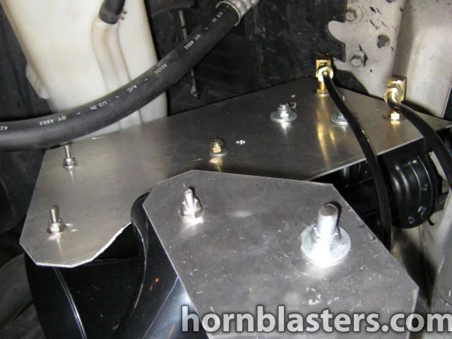 Near-finished train horn layout on Richard's 1997 Dodge Ram photo 24