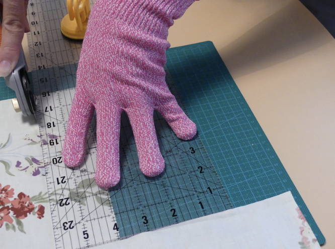 Fabric Cutting – Using Rulers, Cutting Safety and Other Helpful