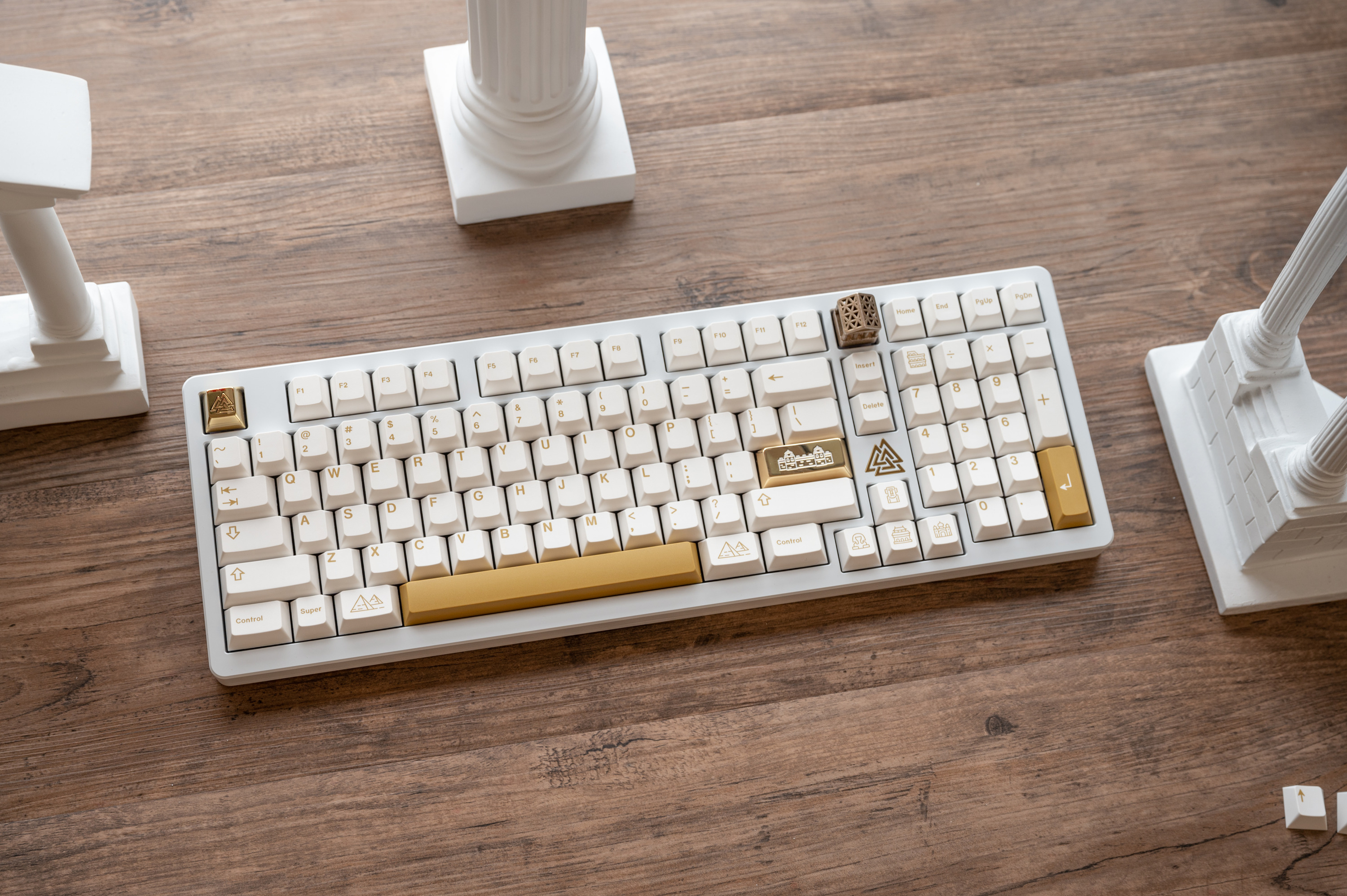 KBDfans Flash White Handmade Custom Mechanical Keyboard USB-C Cable 2. –  KBDfans® Mechanical Keyboards Store