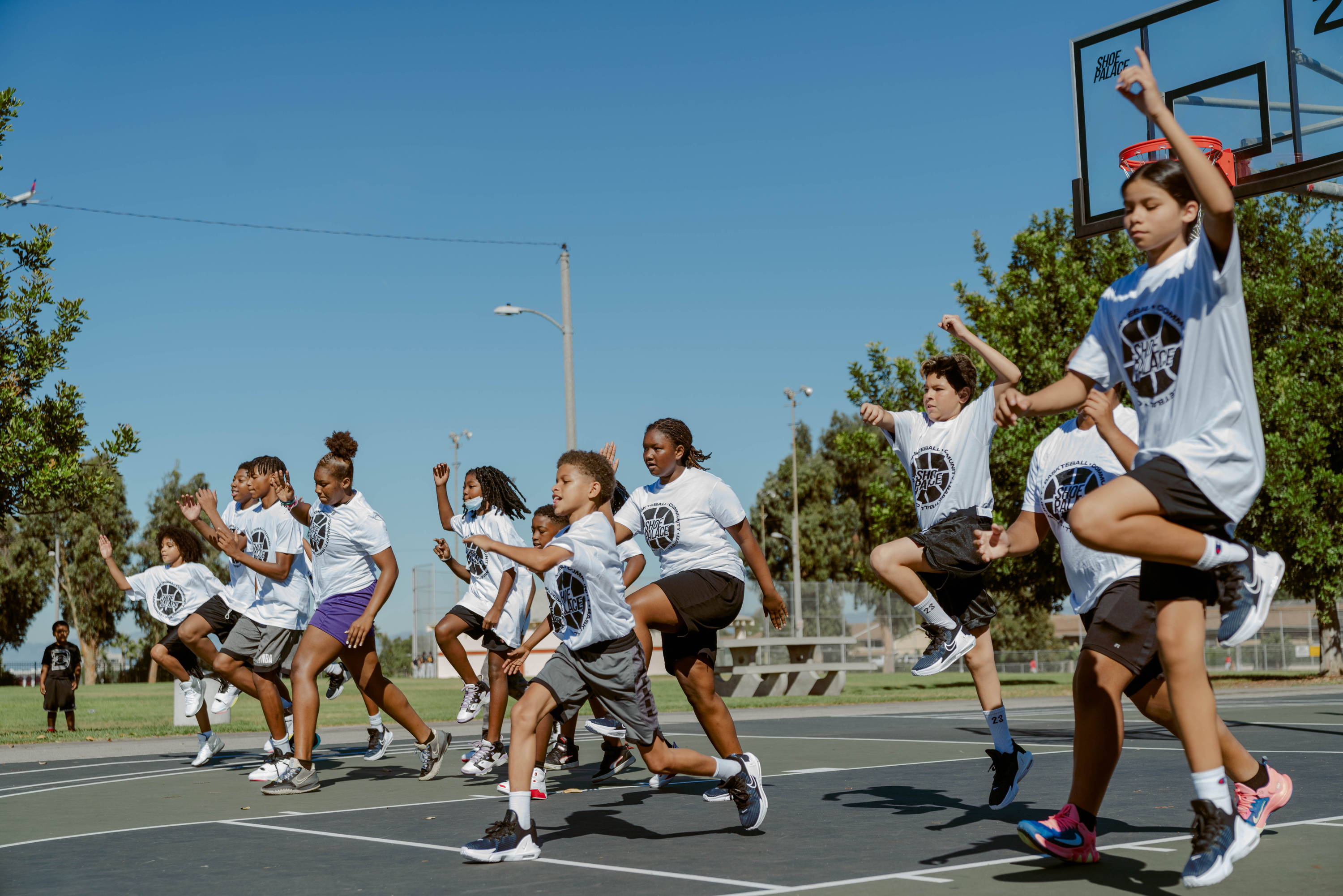darby park hoop clinic kids jump