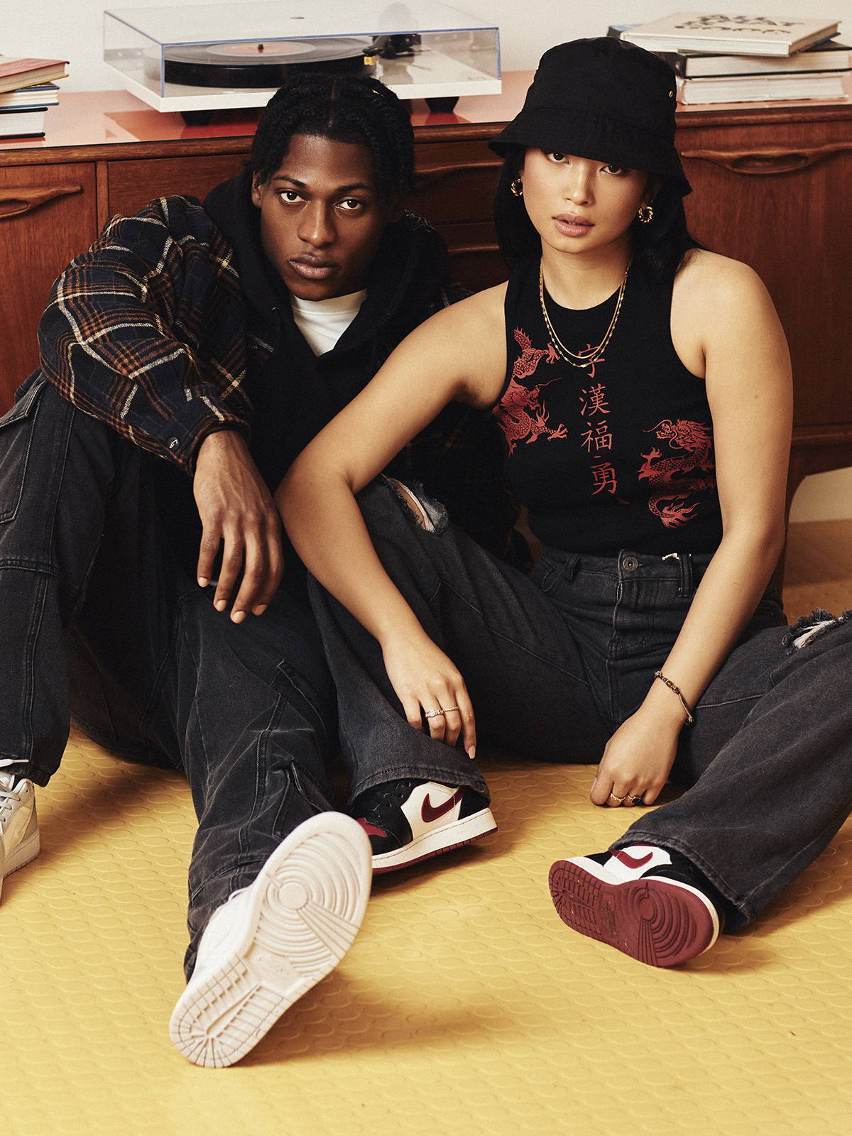 AW22 clothing style