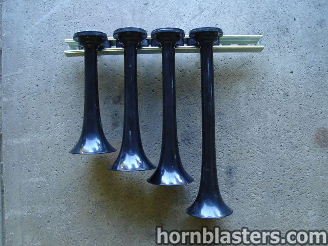 Jesse's 2010 Hummer H3T Train Horn Install