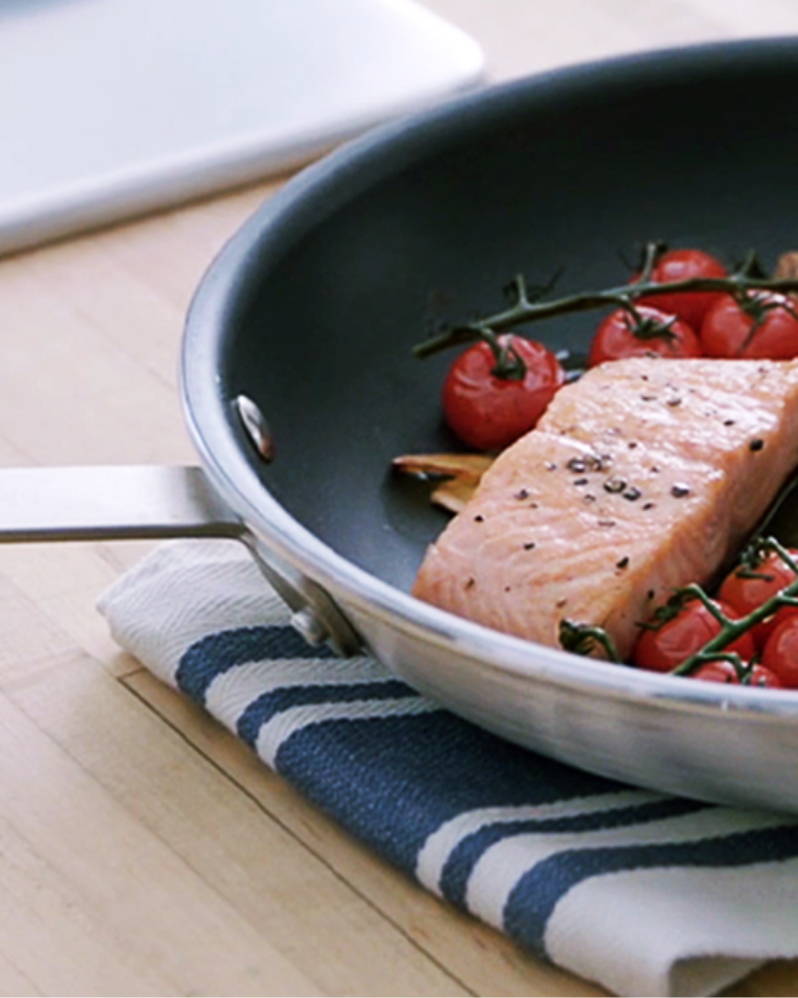The Misen Nonstick Pan can be used in a variety of ways, including searing salmon.