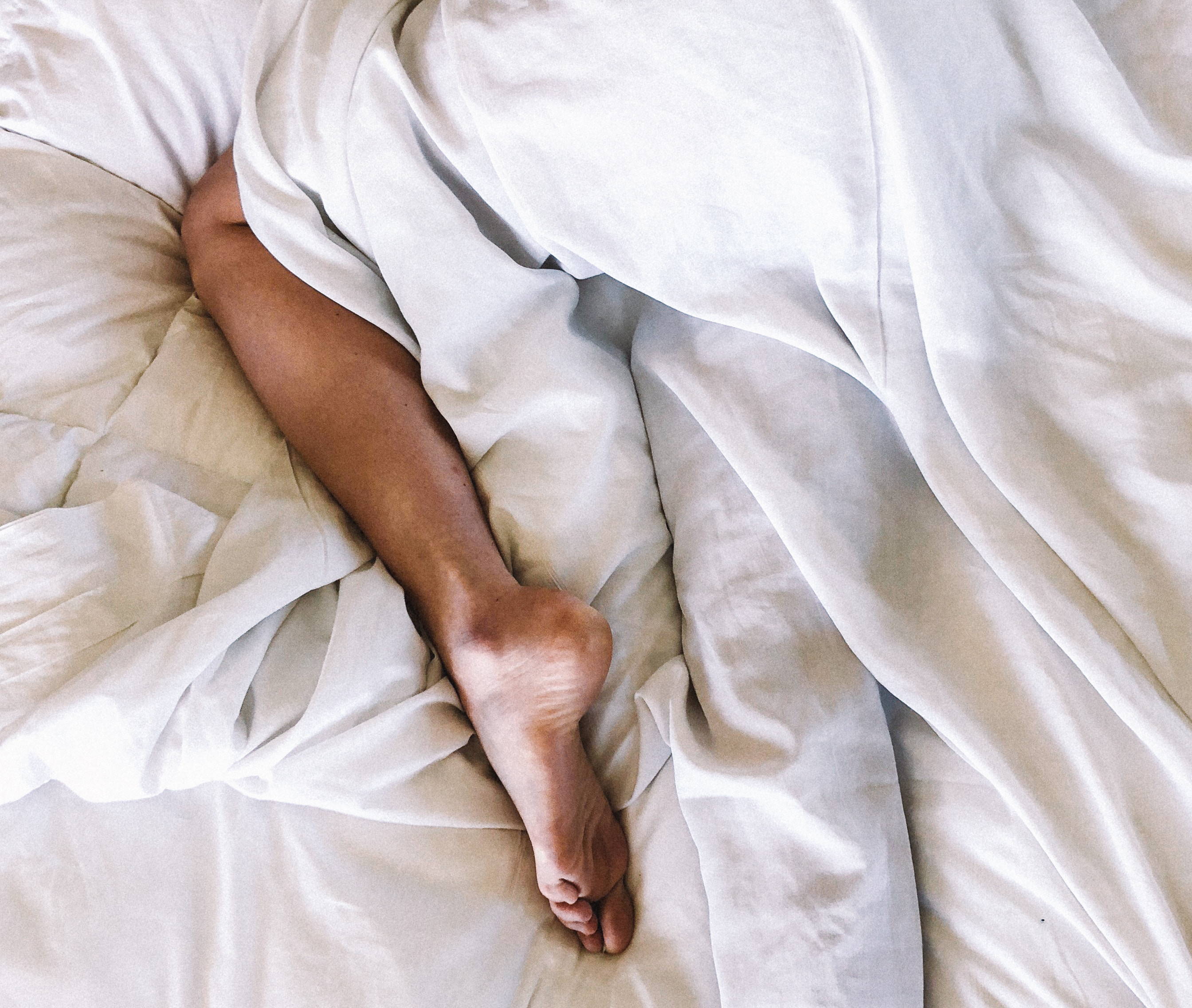 Is Sleeping Naked Better?