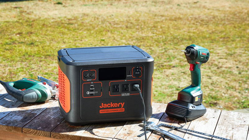 DIYの庭作りにJackeryの大容量ポータブル電源がおすすめ