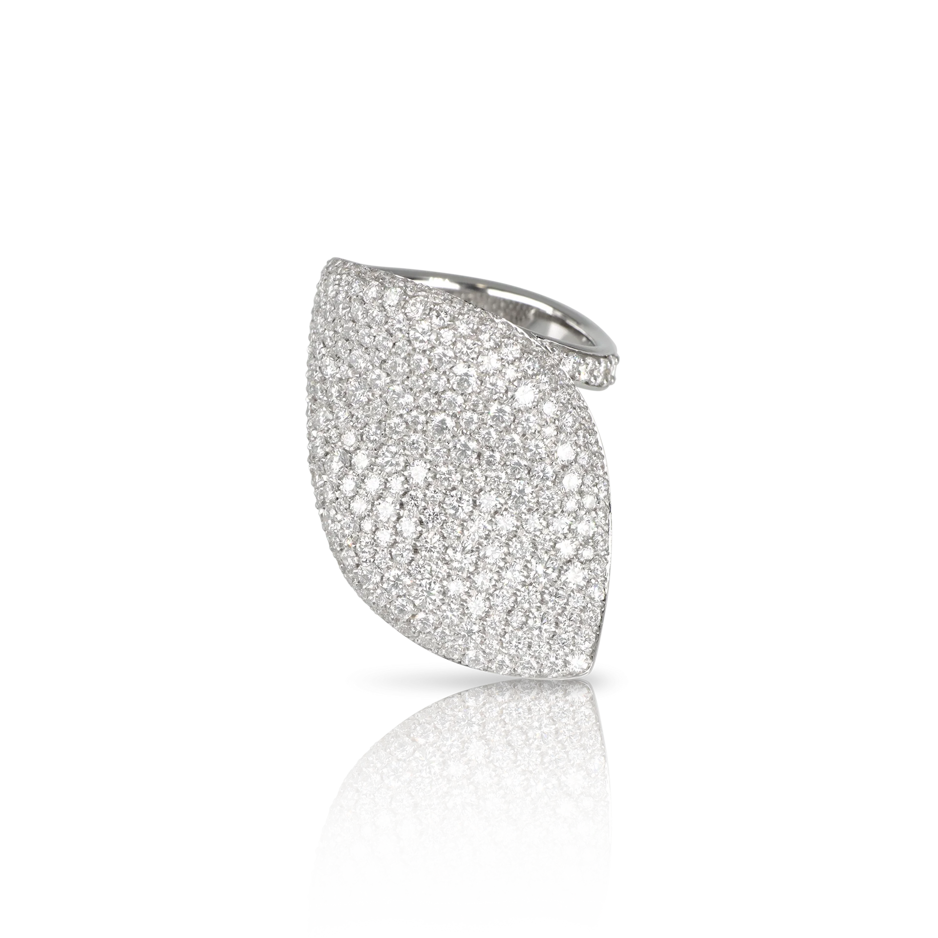 Aleluia ring in18k white gold with white diamonds