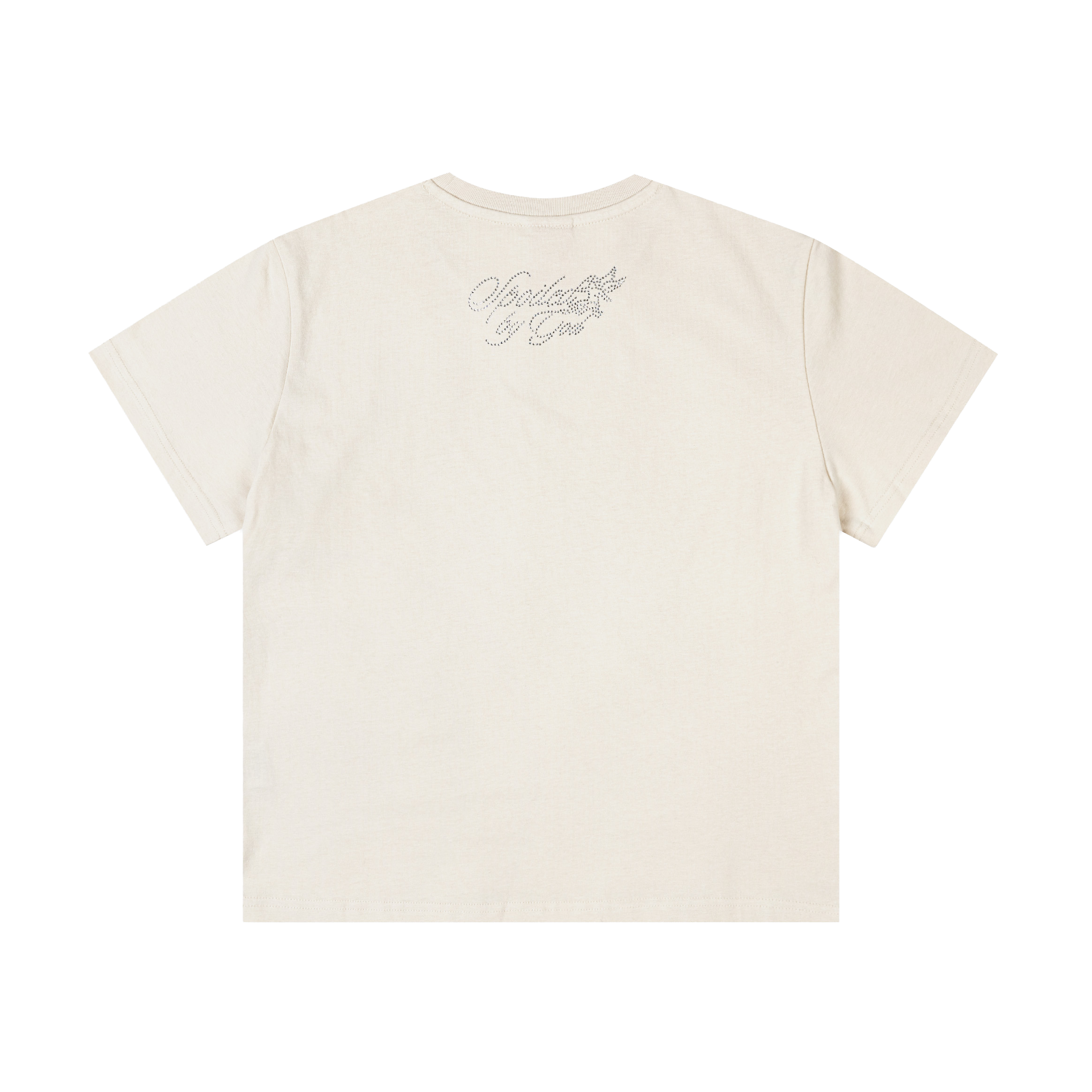 Graphic t-shirt featuring a decorated pair of lips with jewelry.
