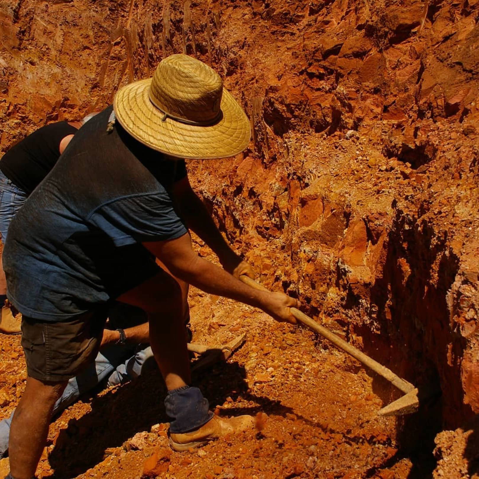miner digging for sapphires at a mine to market sapphire mine