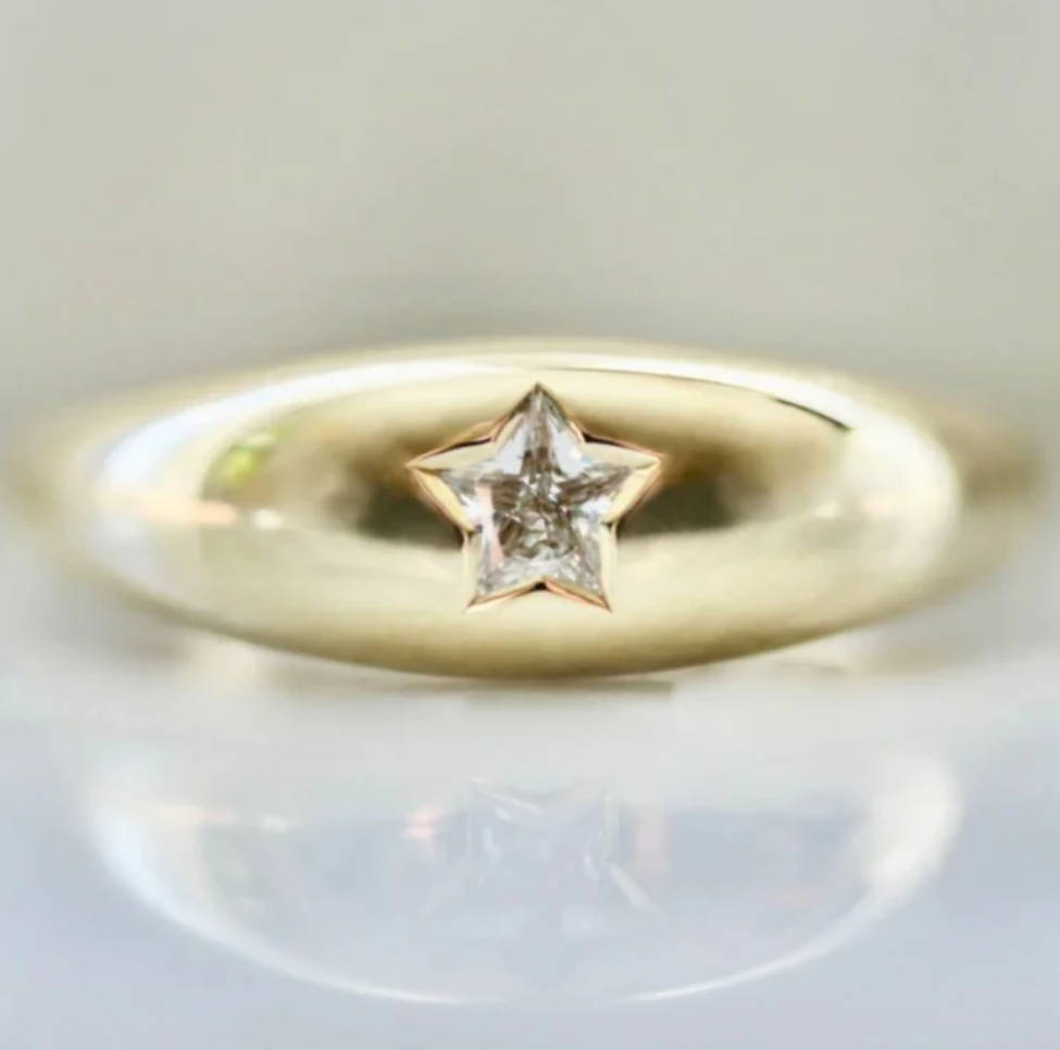 Star Diamond Bezel Set Ring
