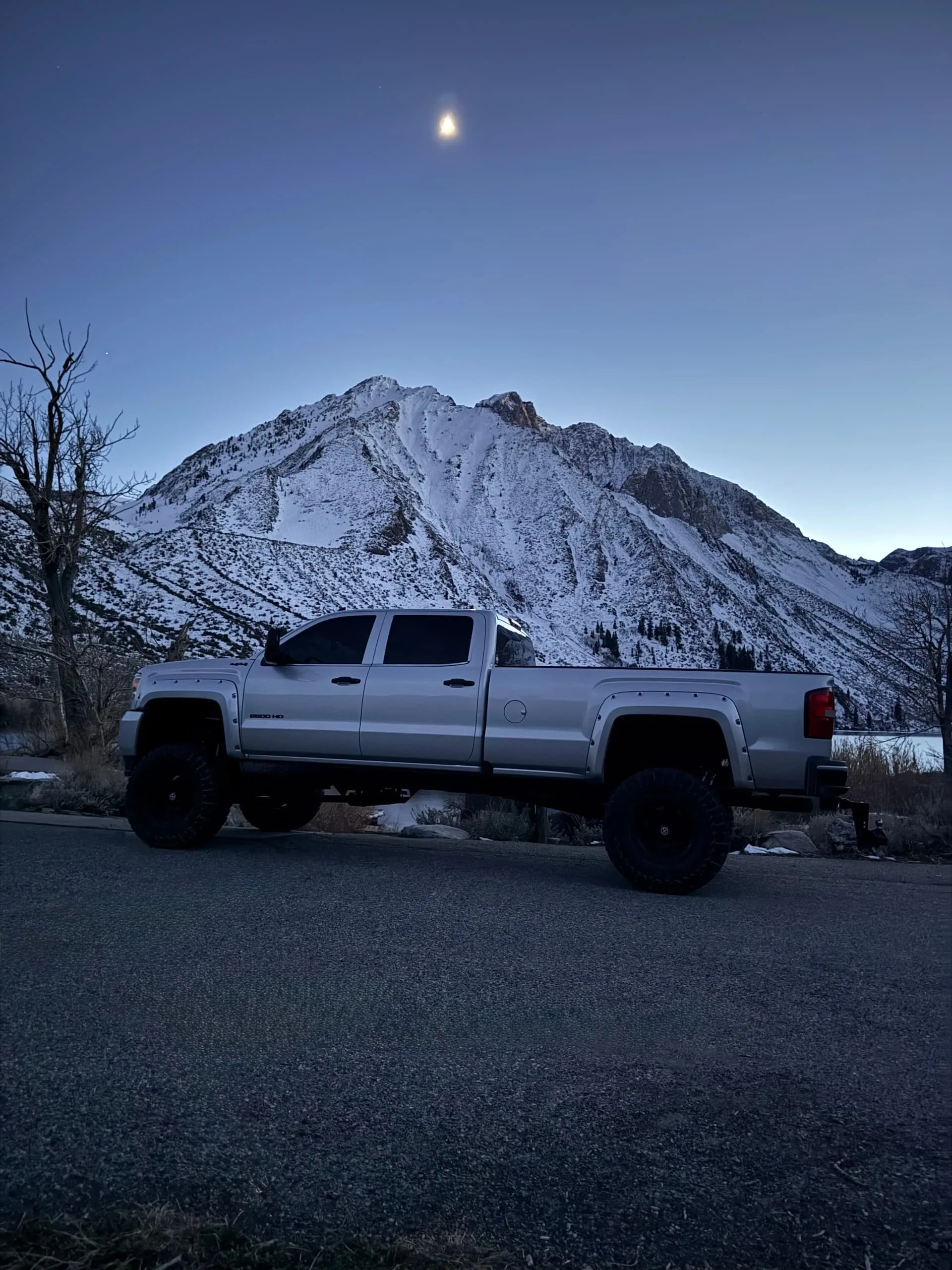 Fernando's 2016 GMC Sierra HD2500 with Octohorn Train Horn train horn install exterior photo 1