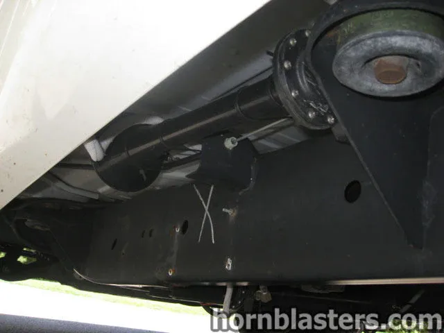 Mark's 2005 Dodge Dakota Train Horn Install with Nathan AirChime