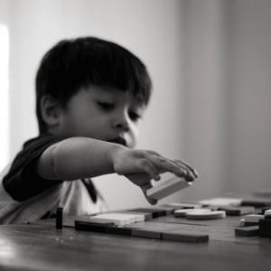 Early Child's Brain Development in Playing Puzzles