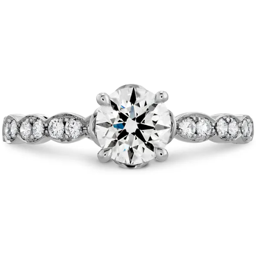 round engagement ring