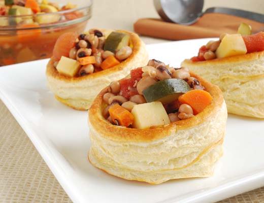 Image of Blackeyed Pea Stew in Puff Pastry Cups