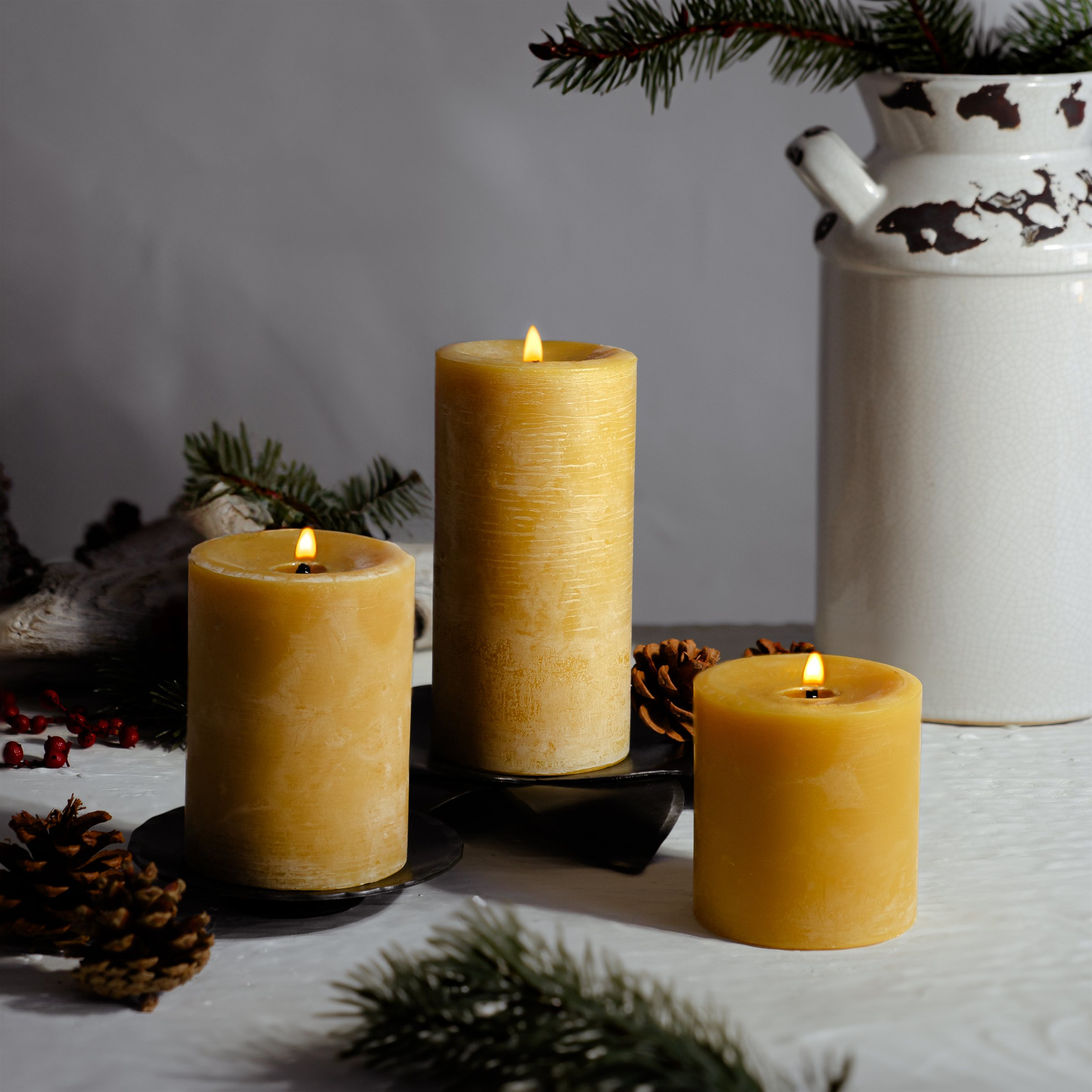 Bluecorn beeswax pillar candles
